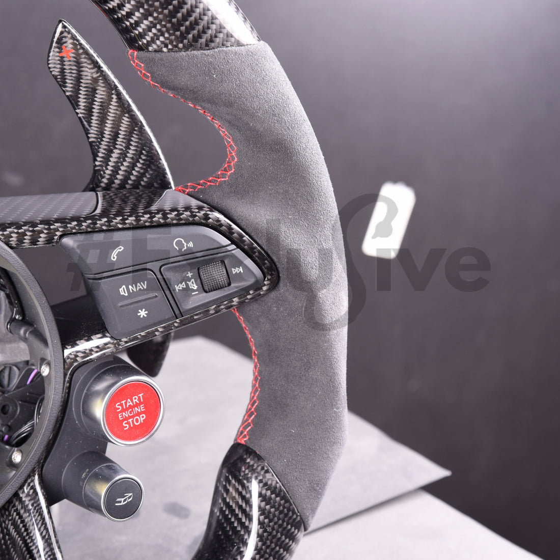 Exclusive Steering Custom Steering Wheel  for 2016-2023 Audi R8
