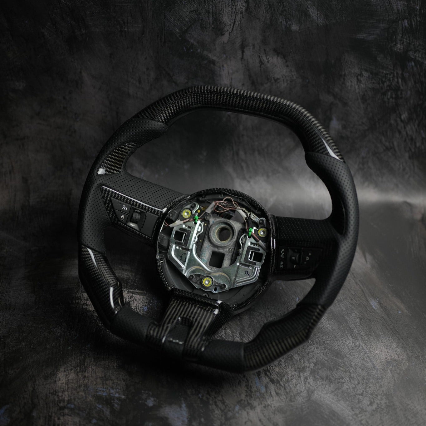 Exclusive Steering Custom Steering Wheel  for Chevrolet Camaro  | 2010-2011