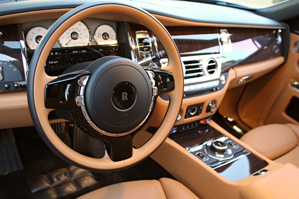 Why You Should Get A Custom Steering Wheel For Your Luxury Car